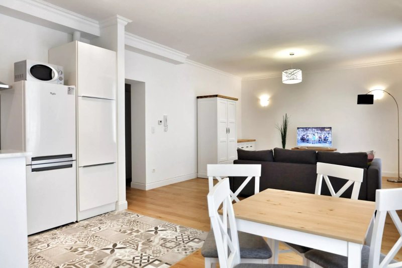 Top Spot Residence