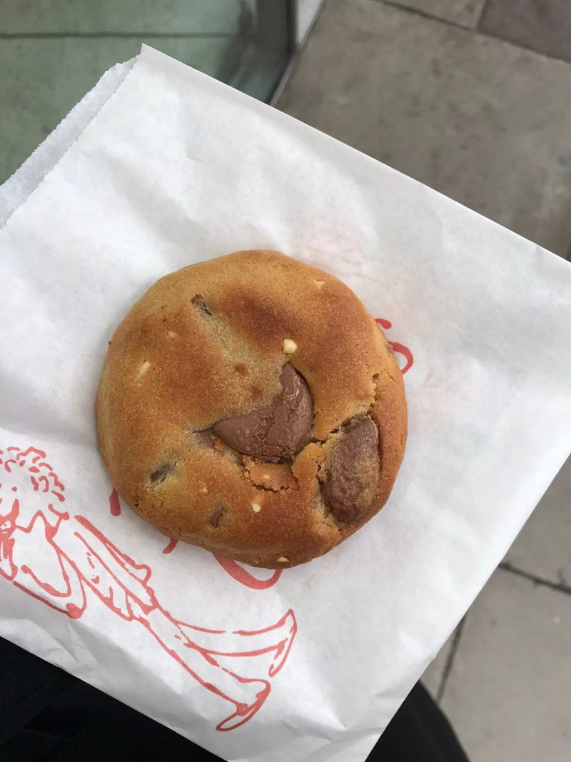 Ben's Cookies