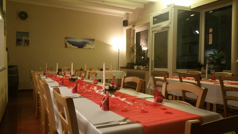 Janni's Tavern
