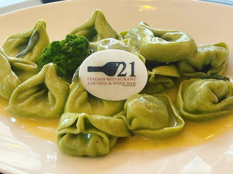 Al 21 Restaurant