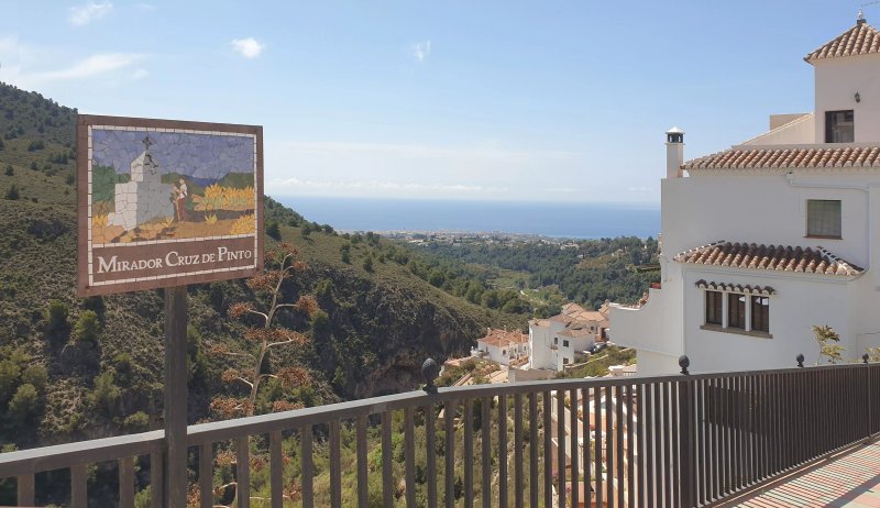 Mirador Cruz De Pinto
