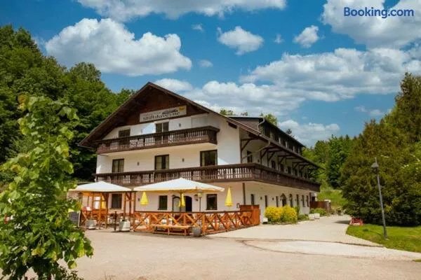 Stiftstaverne Klein Mariazell
