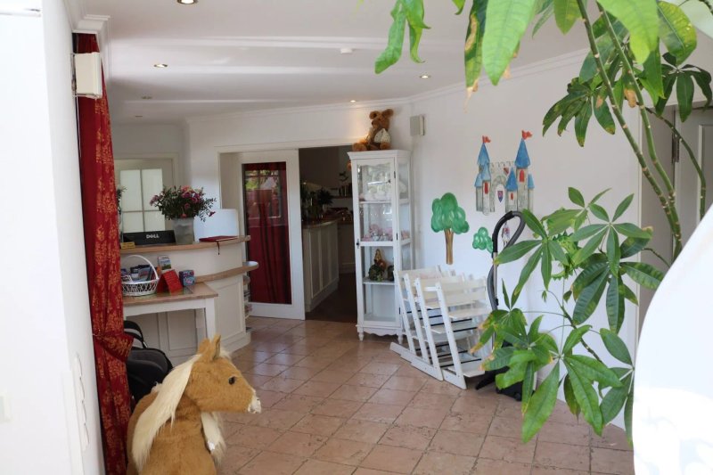 Barbian Family House