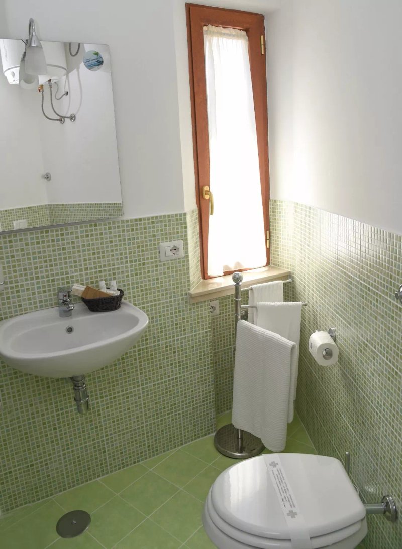 English Inn Rooms