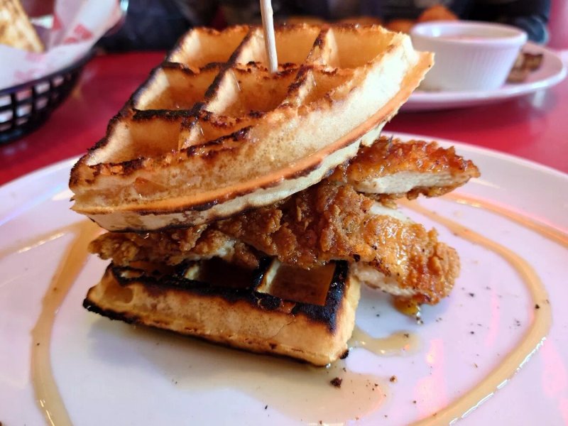 Ed's Easy Diner