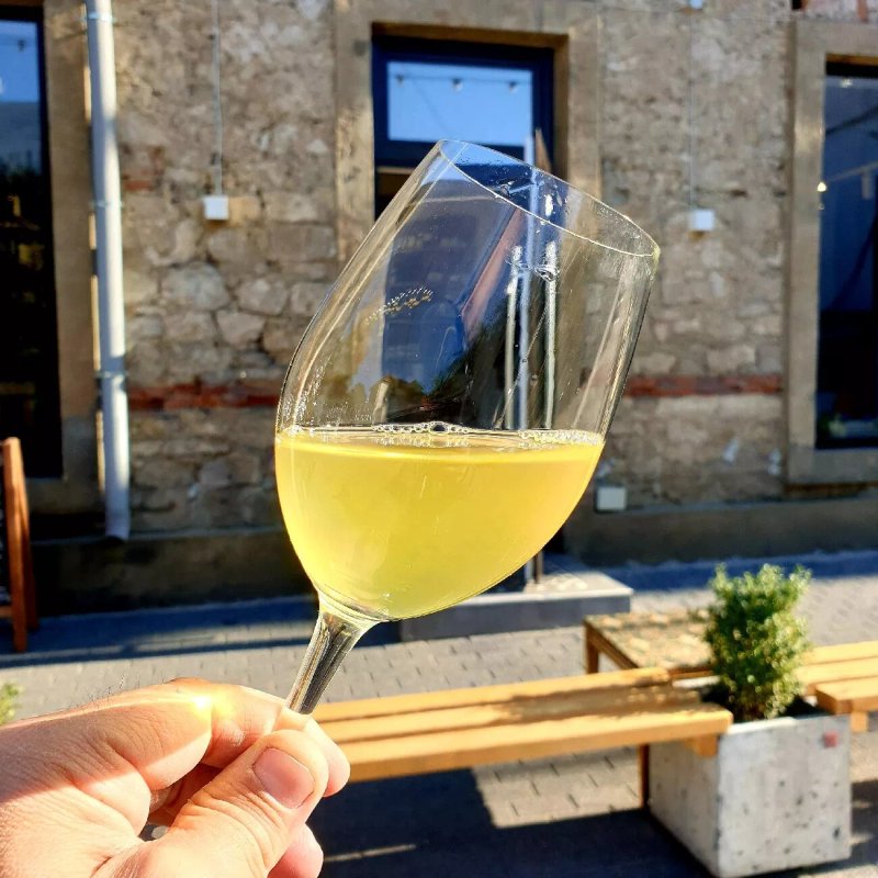 Plincuvin Wine Bar