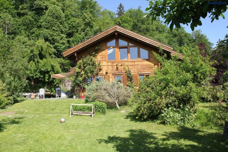 B & B Holzhaus im Grünen
