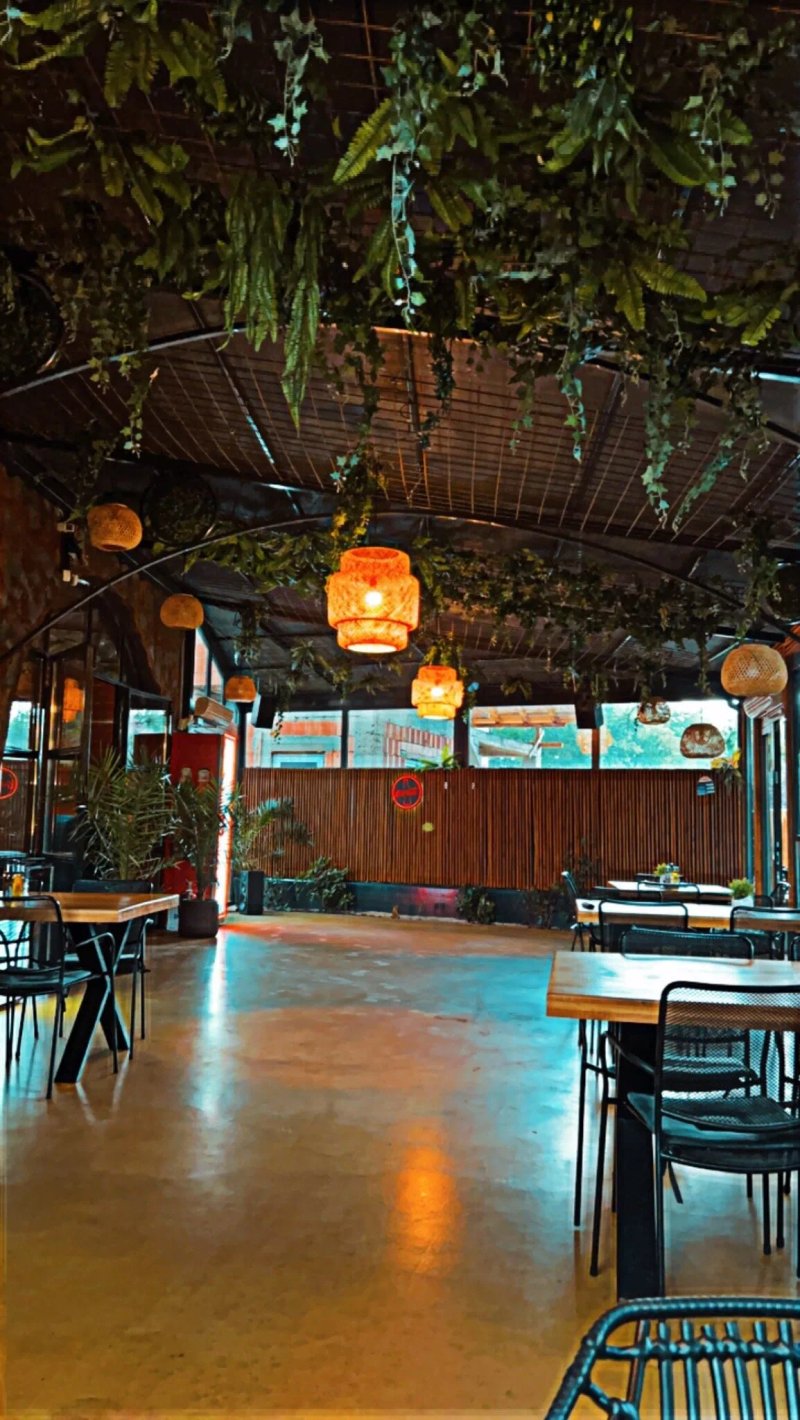 Dinamic Bistro