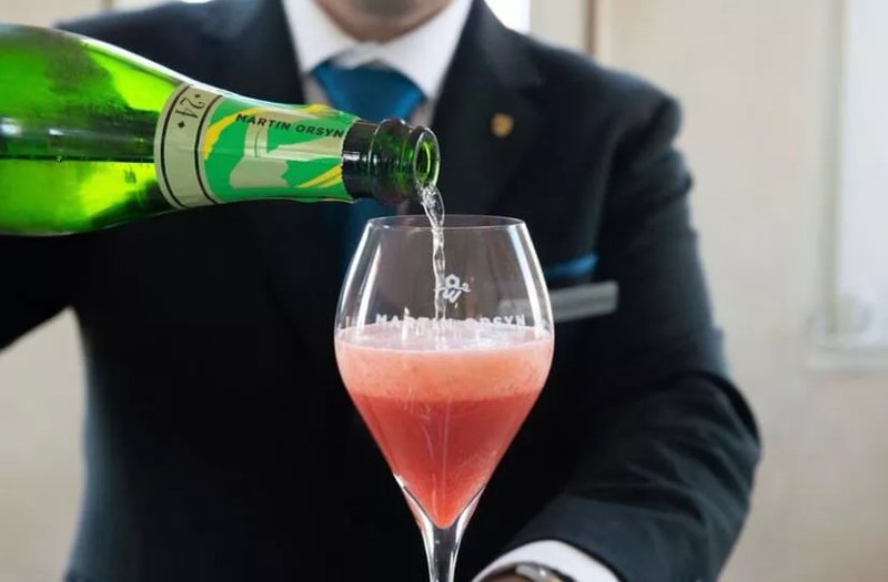 Sommita Martin Orsyn Champagne Rooftop