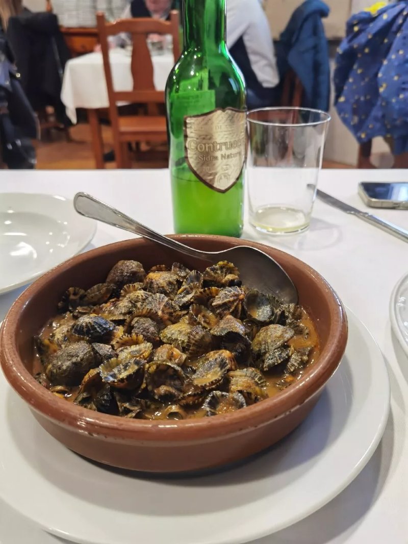 Sidreria El Piqueron