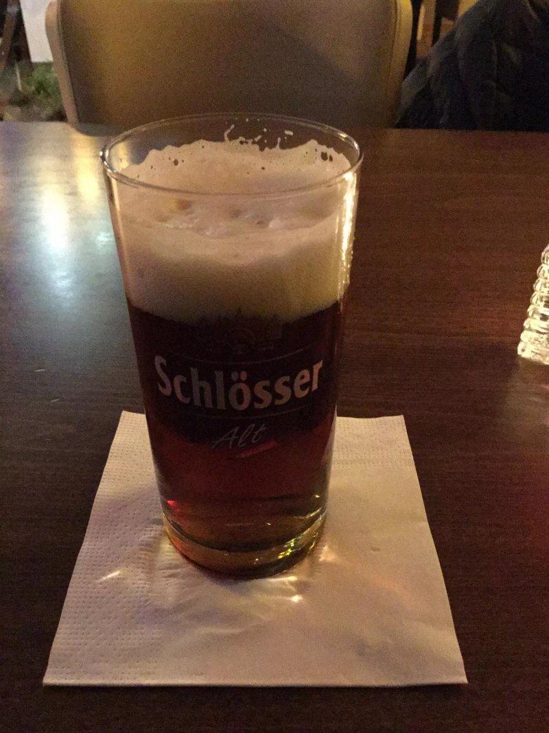 Lili's Bar