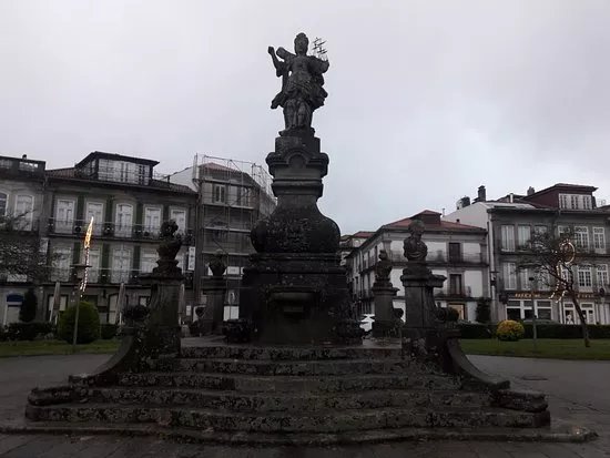 Estatua de Viana