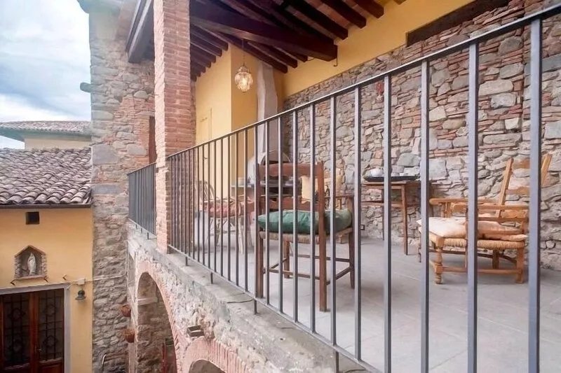 In The Heart Of The Historic Centre Of Barga