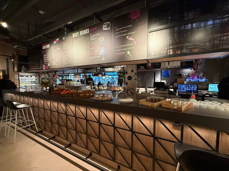 Moxy Duesseldorf City