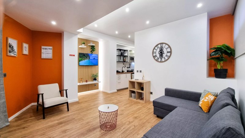 The Jolie Apartments