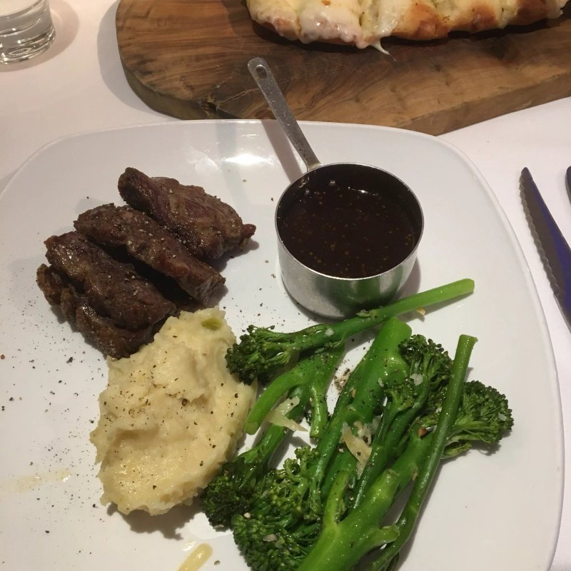 Albert's Restaurant & Bar - Worsley