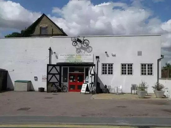 Cambs Lock Antiques & Collectables Centre