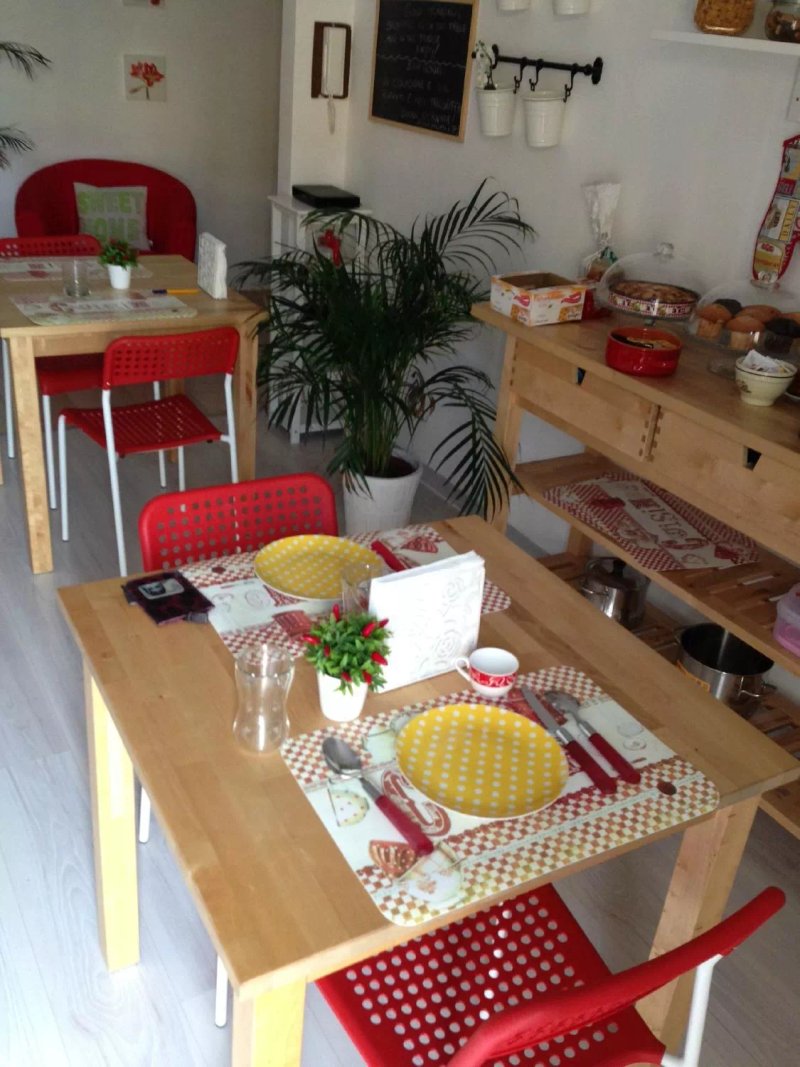 Red Velvet Guest House