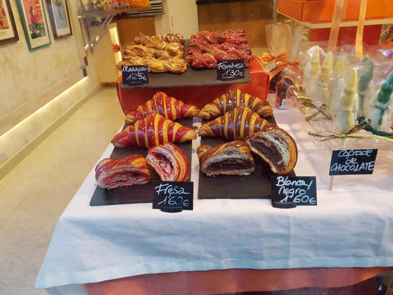 Panaderia Pasteleria Tolosana