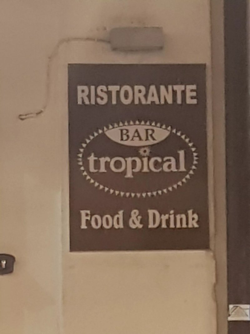 Ristorante Tropical food & drink