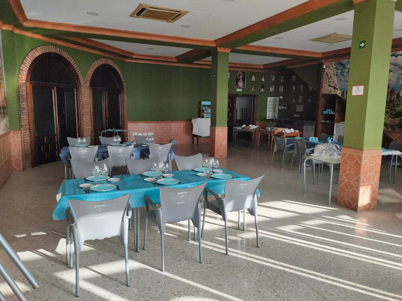 24H Hostal Antequera