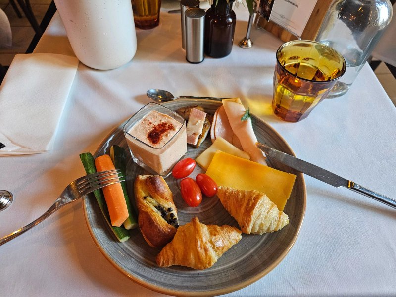 Chess Budapest Restaurant