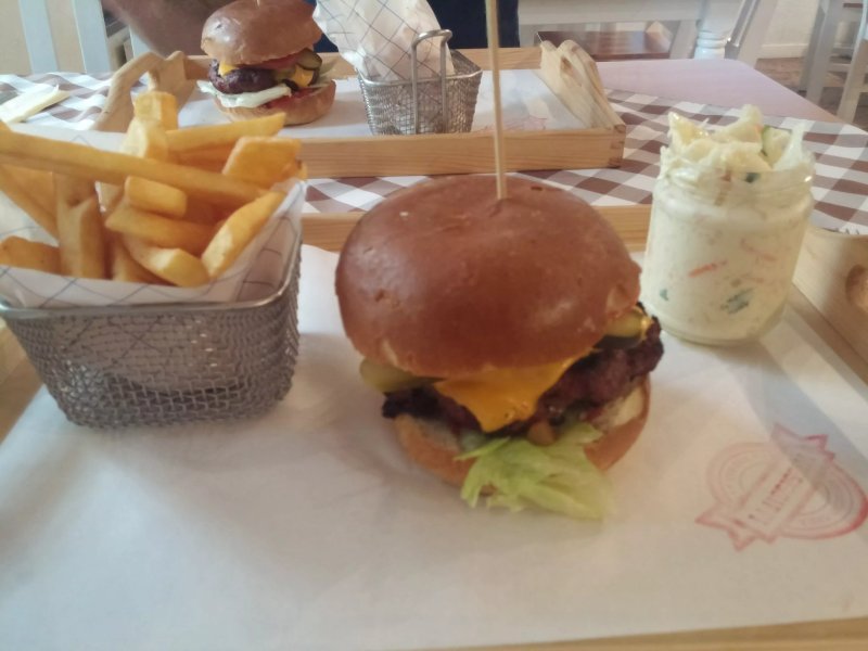 Mississippi American Grill And Bar