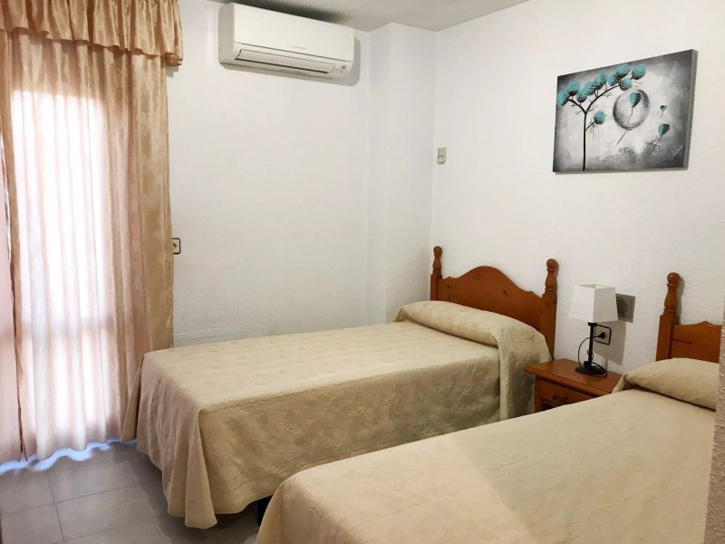 El Paraiso Hotel