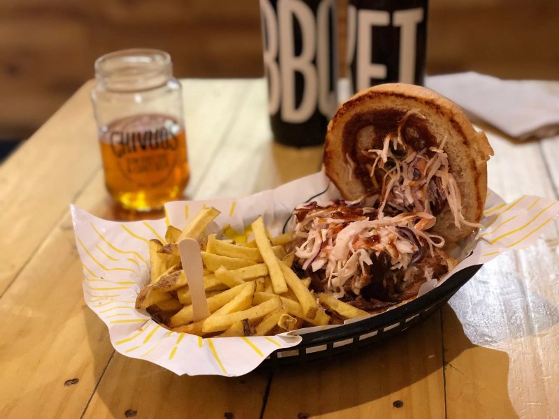 Chivuo's Gracia Slow Street Food & Craft Beer