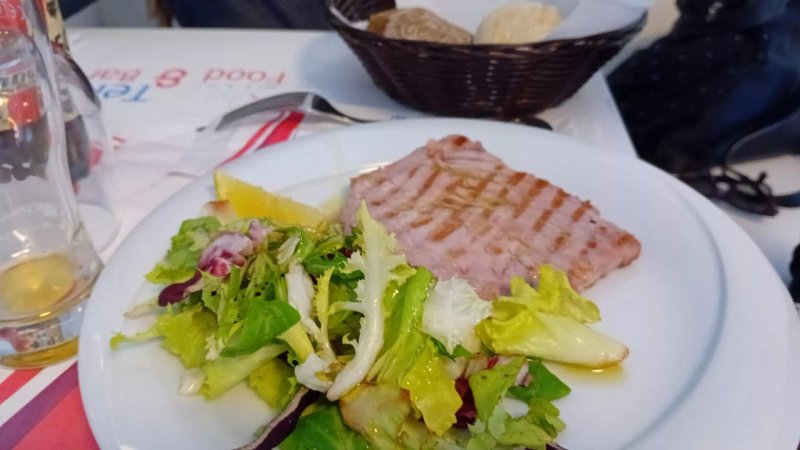 Santa Teresa - Food &  Bar