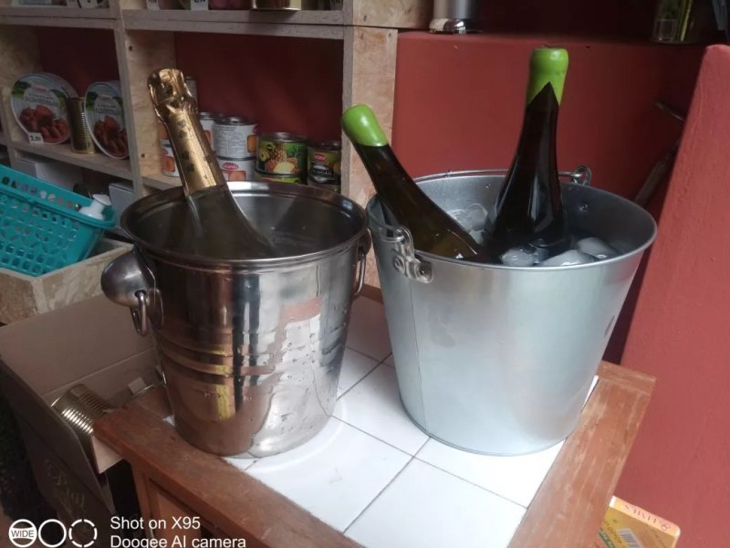 Mas Que Latas