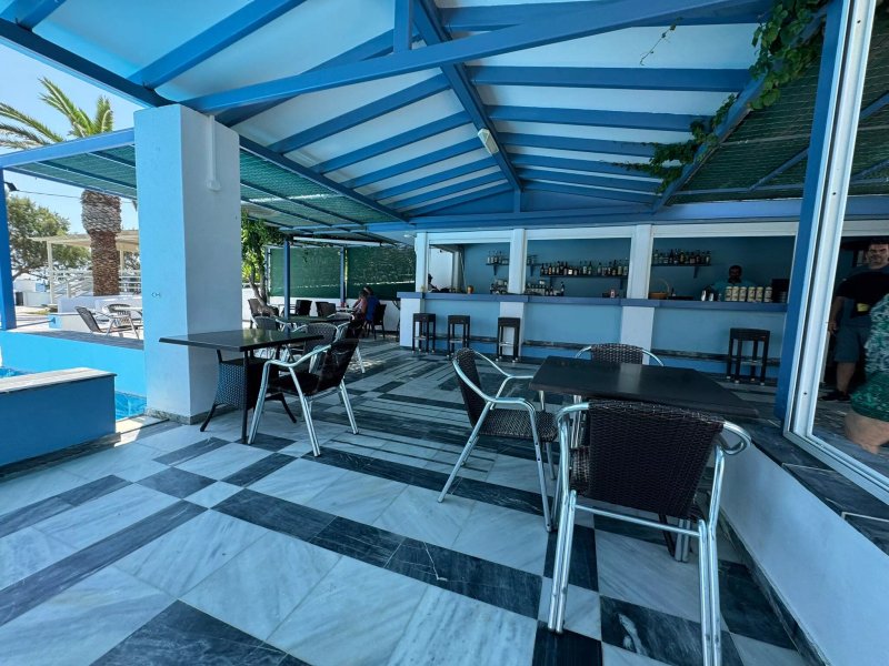 Zefiros Beach Hotel