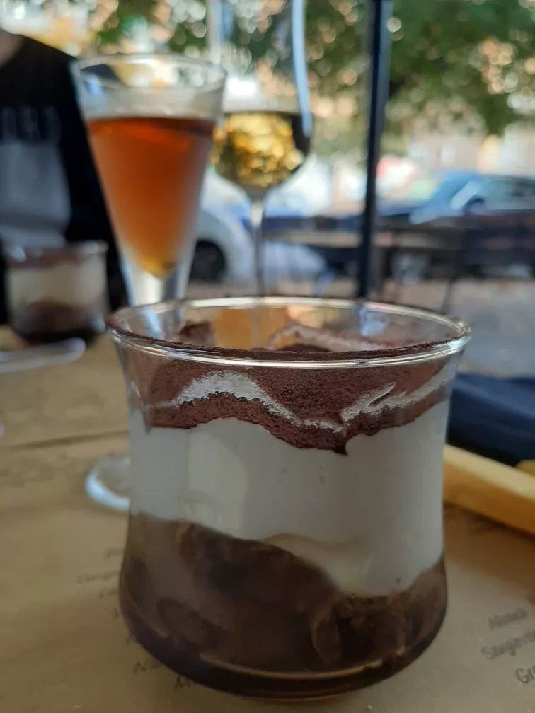 Hic - Vizi e sfizi da salotto