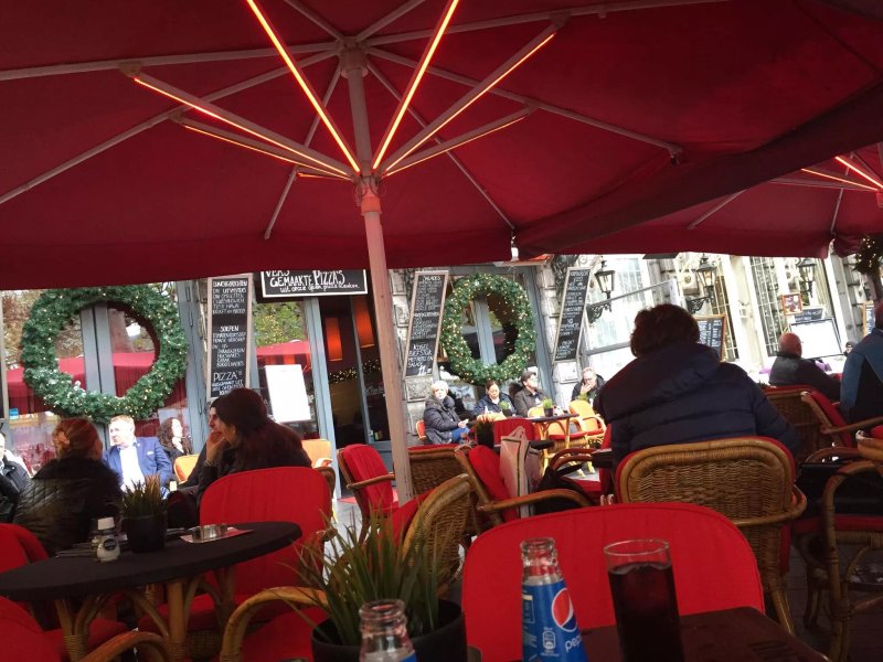 Aux Pays Bas
