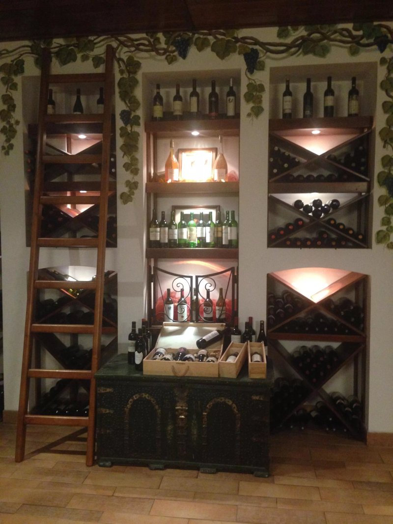 Come Prima Restaurant