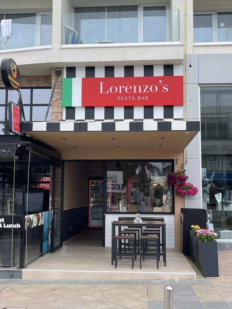 Lorenzo's Pasta Bar
