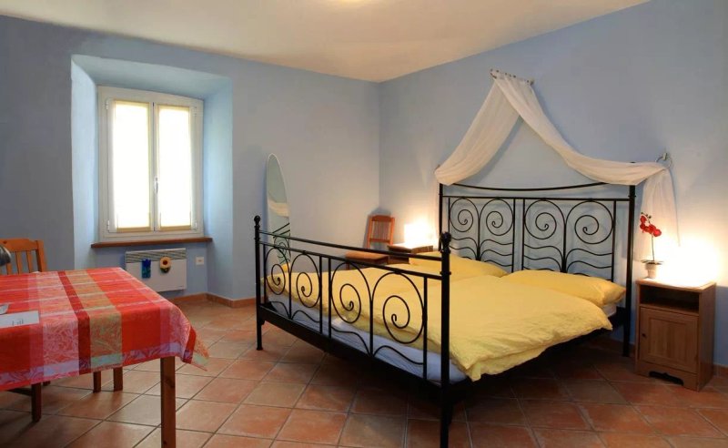 Annie's Bed And Breakfast
