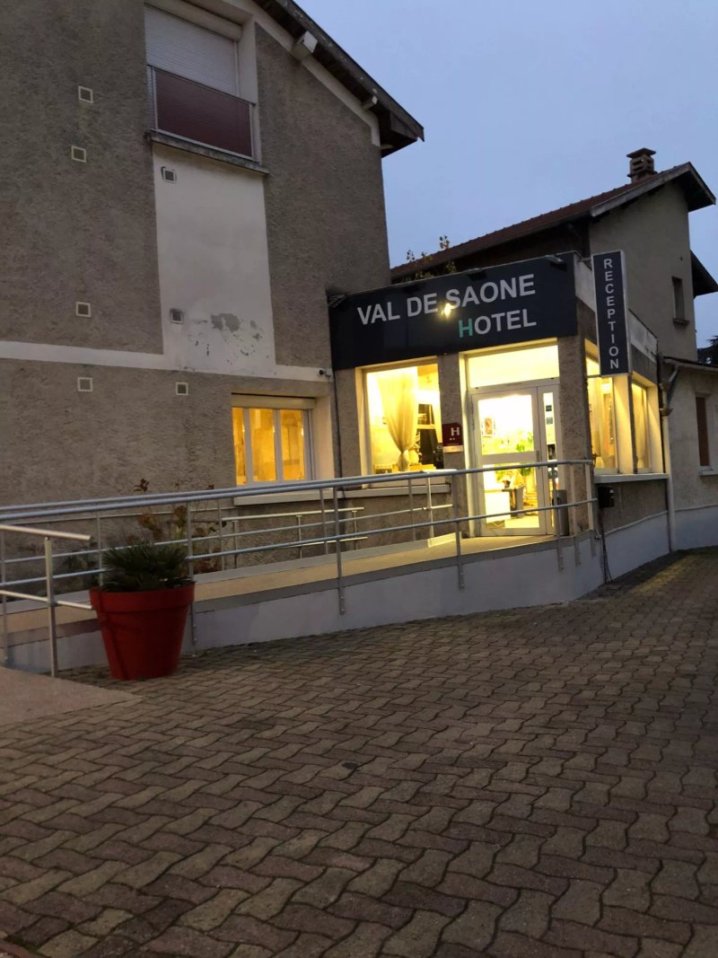 Hotel du Val de Saone