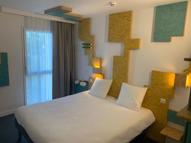 Greet Hotel Rennes Pace