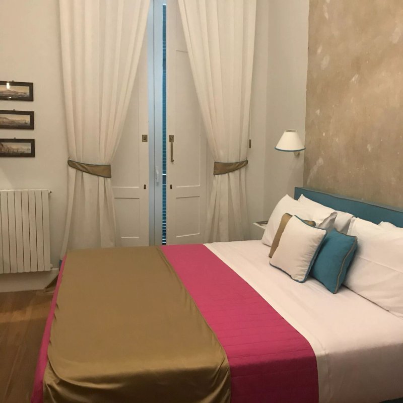 Moon Luxury Rooms & Apartments