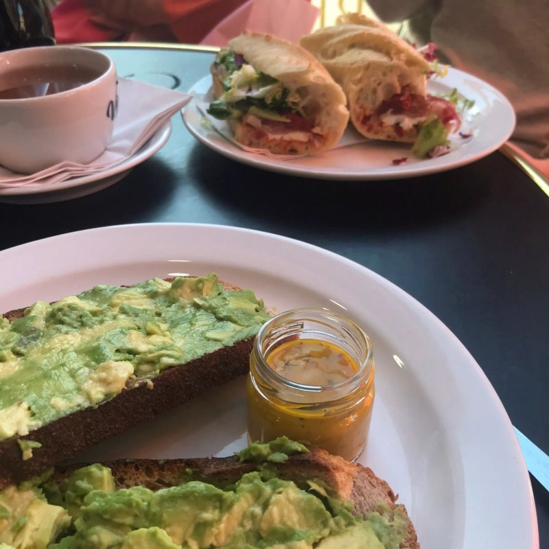 Victor Hugo Deli