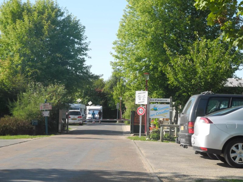 Camping Les Ceriselles