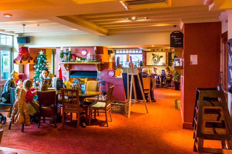 The Acton Park Pub