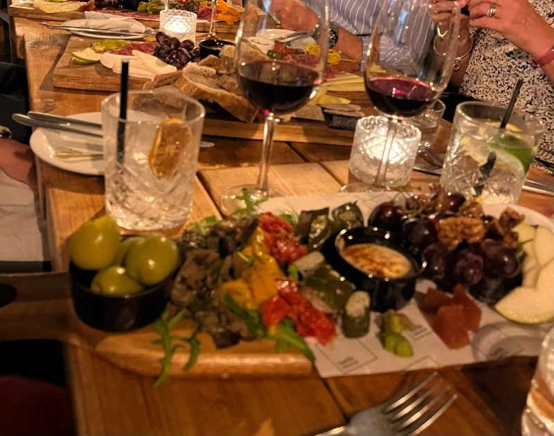 Sortie - Charcuterie & Bar