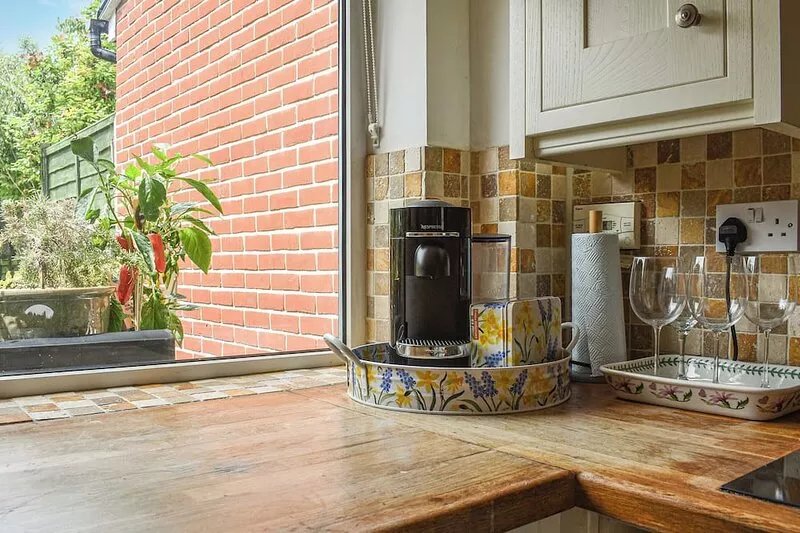2 bedroom accommodation in Stockbridge