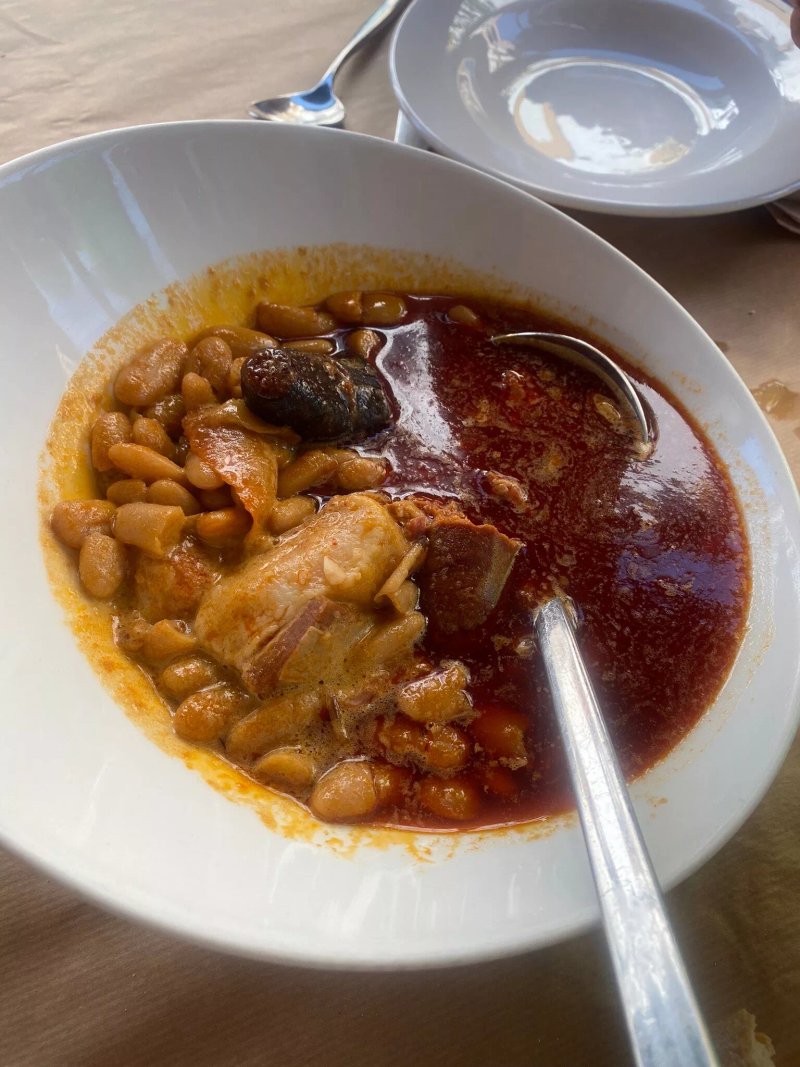 Restaurante A La Sombra De Un Sifon