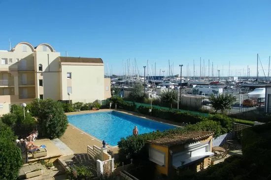 Hotel du Port