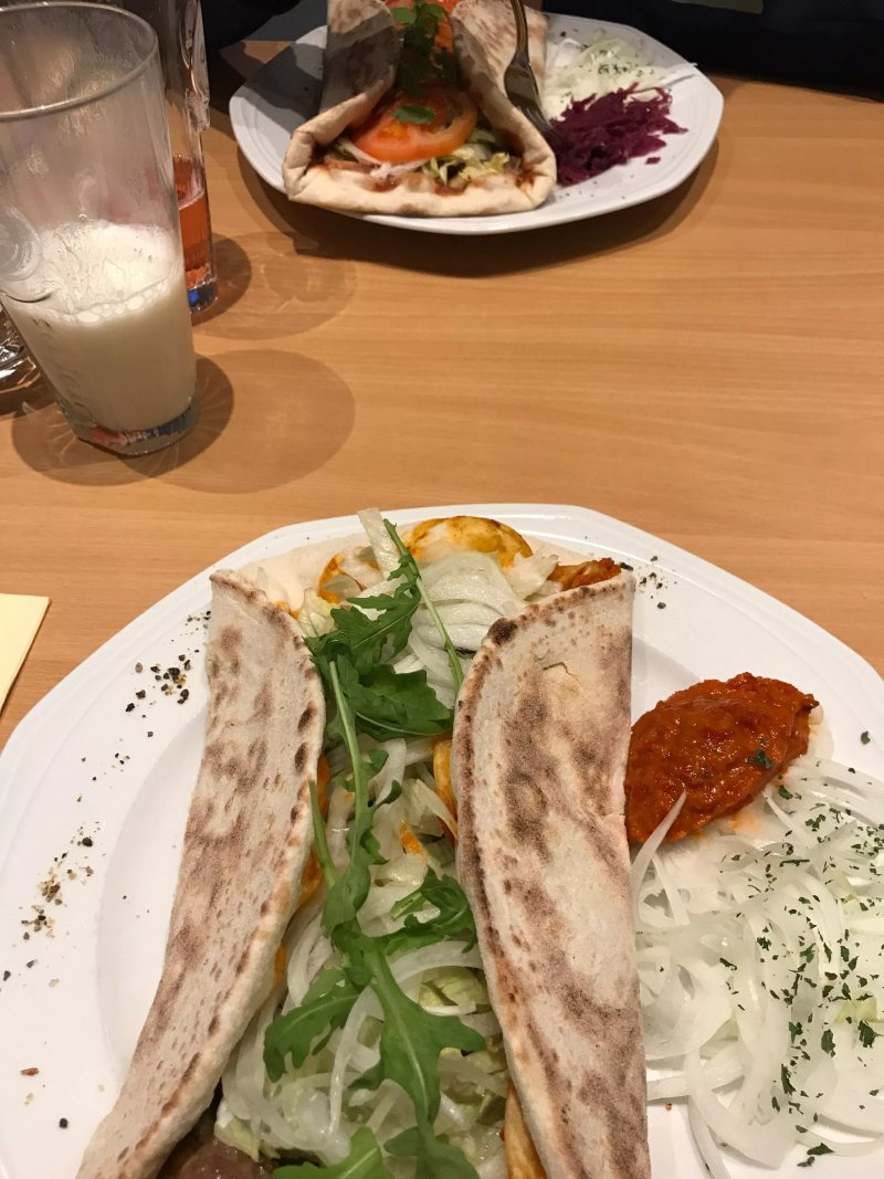 Bulan Kebap