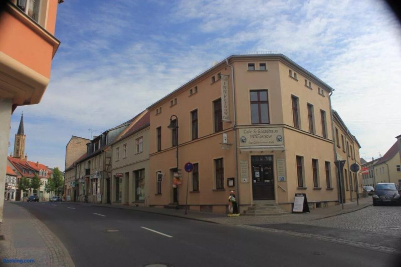 Café & Gästehaus INNFernow
