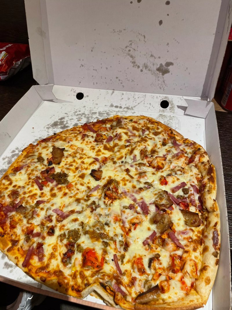 Munchies Pizza & Kebab House